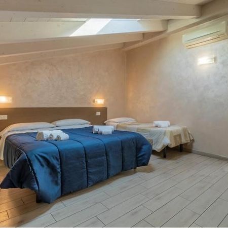 Affittacamere Borgo Roma Верона Экстерьер фото