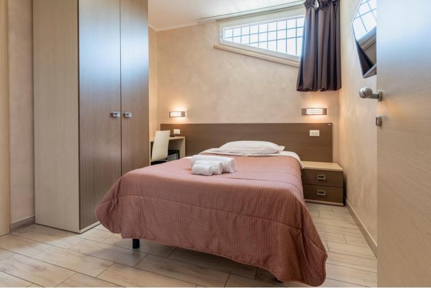 Affittacamere Borgo Roma Верона Экстерьер фото
